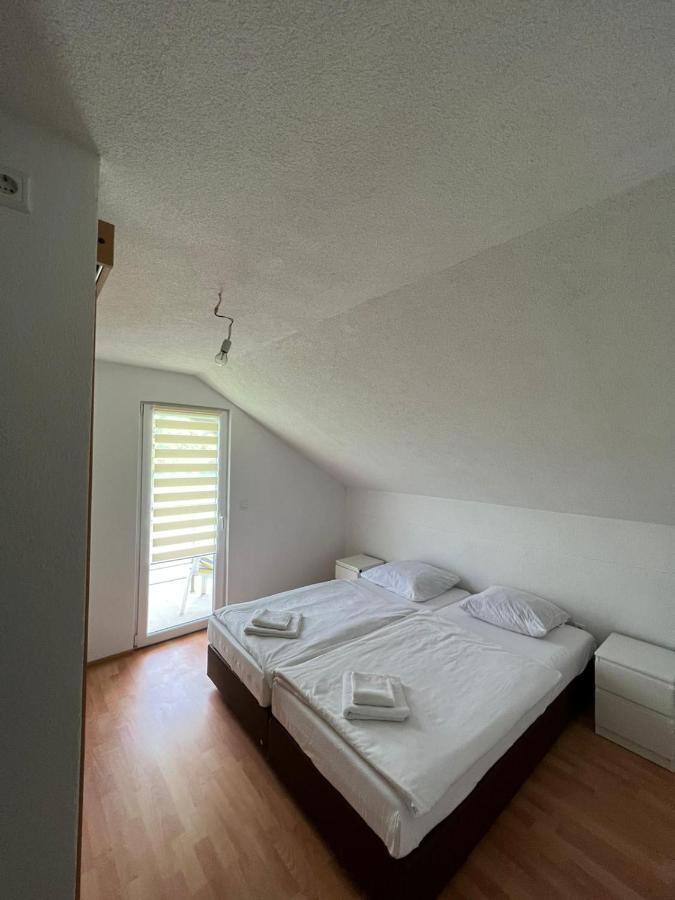 S&R Lake View Hostel Konjic Exterior foto