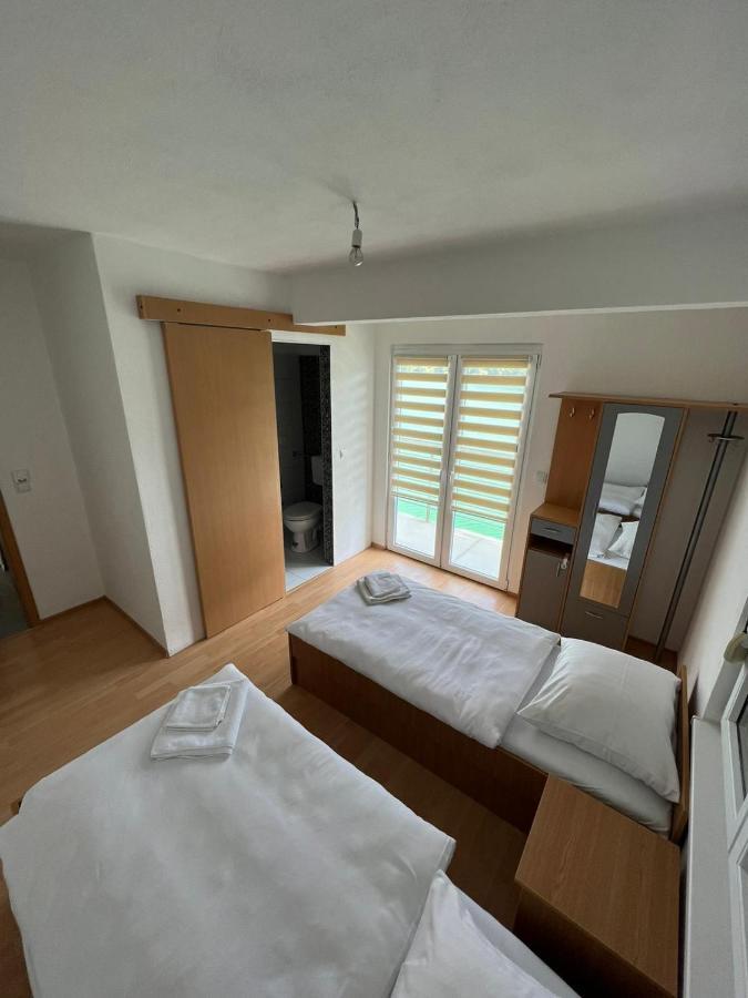 S&R Lake View Hostel Konjic Exterior foto